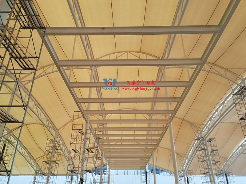 浙江真愛毯業科技有限公司廠房三屋面膜結構工程完工大吉！