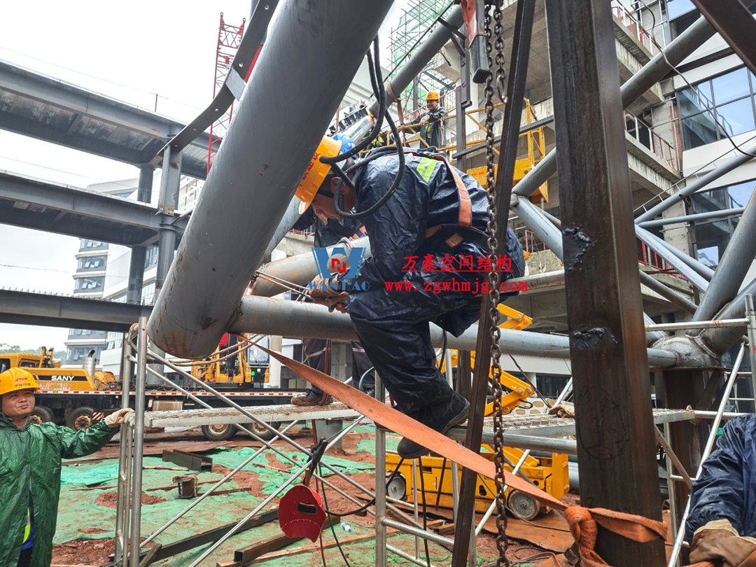 海南醫(yī)學院第一附屬醫(yī)院江東新院區(qū)膜結構工程