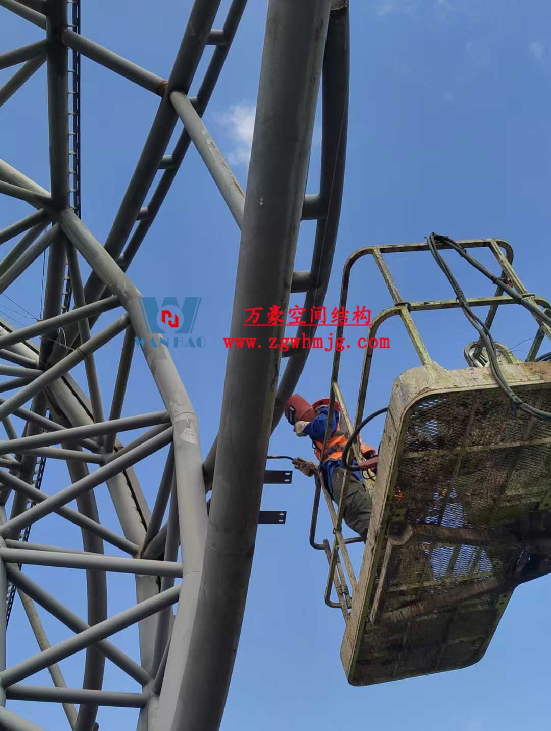 瑞麗國(guó)際文體中心建設(shè)項(xiàng)目體育場(chǎng)鋼結(jié)構(gòu)工程